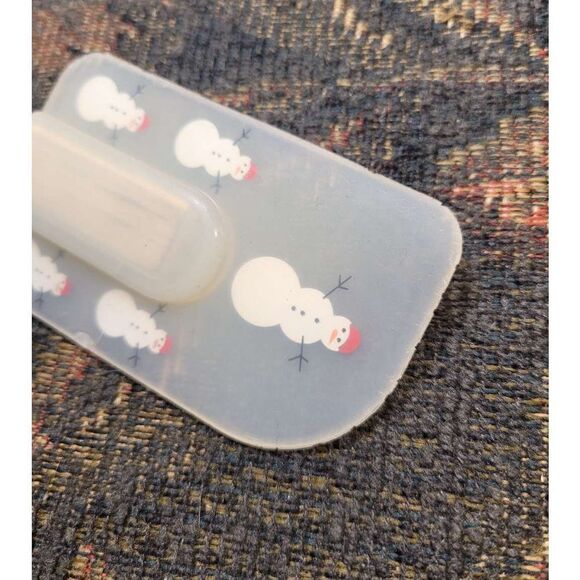 Set of 2 Farberware Scrapers- Snowman and Red - Picture 7 of 7